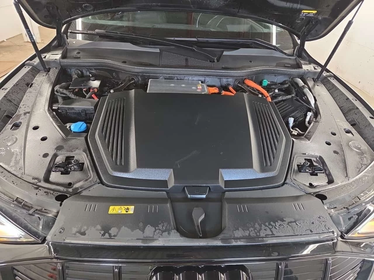 Audi E-Tron  TECHNIK / 360 / Distronic /B&O/Carfax  | Mobile.bg � ����������� 16