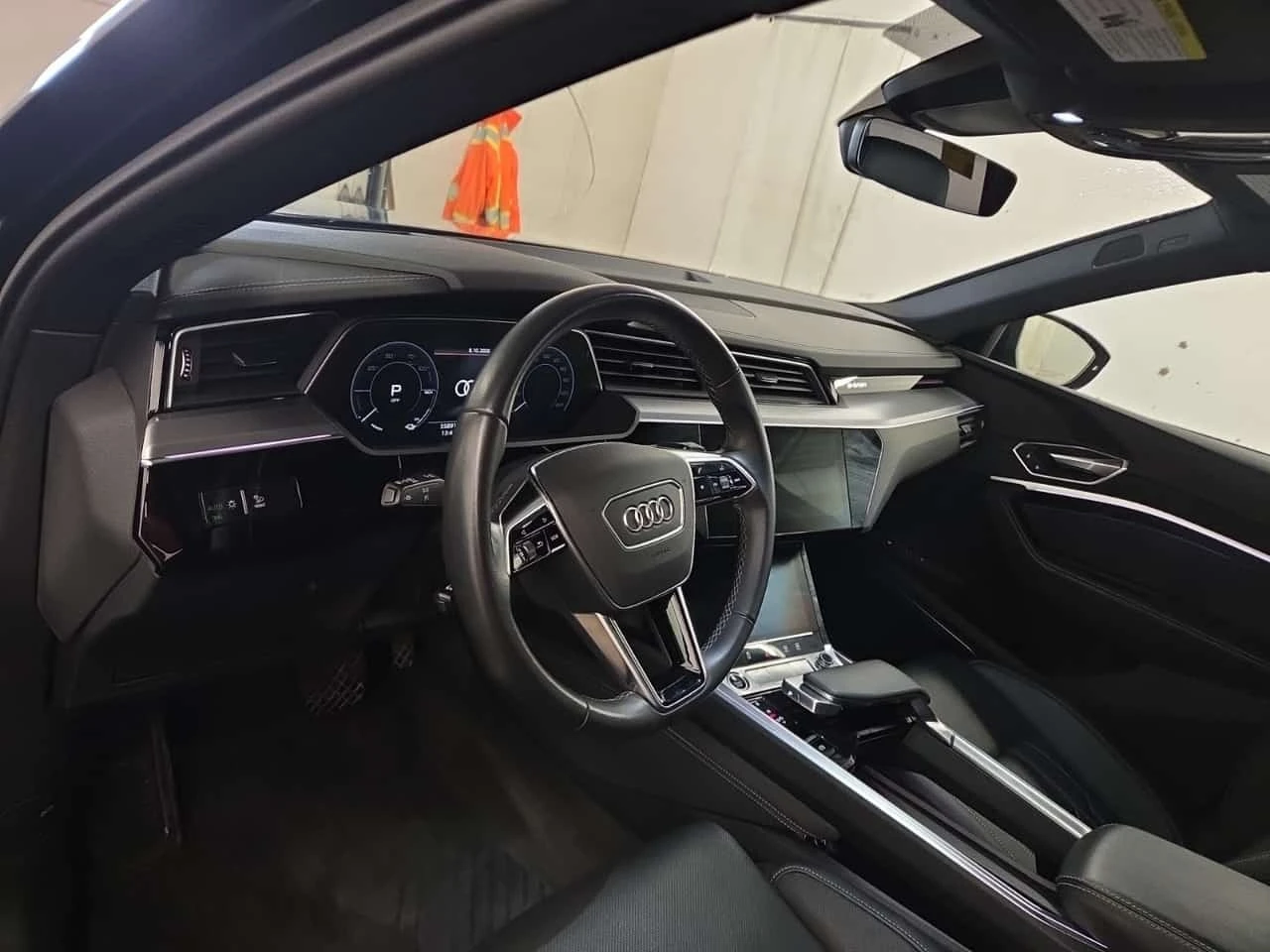 Audi E-Tron  TECHNIK / 360 / Distronic /B&O/Carfax  | Mobile.bg � ����������� 10