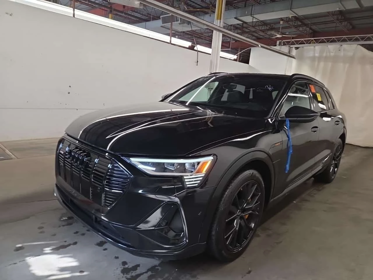 Audi E-Tron  TECHNIK / 360 / Distronic /B&O/Carfax 