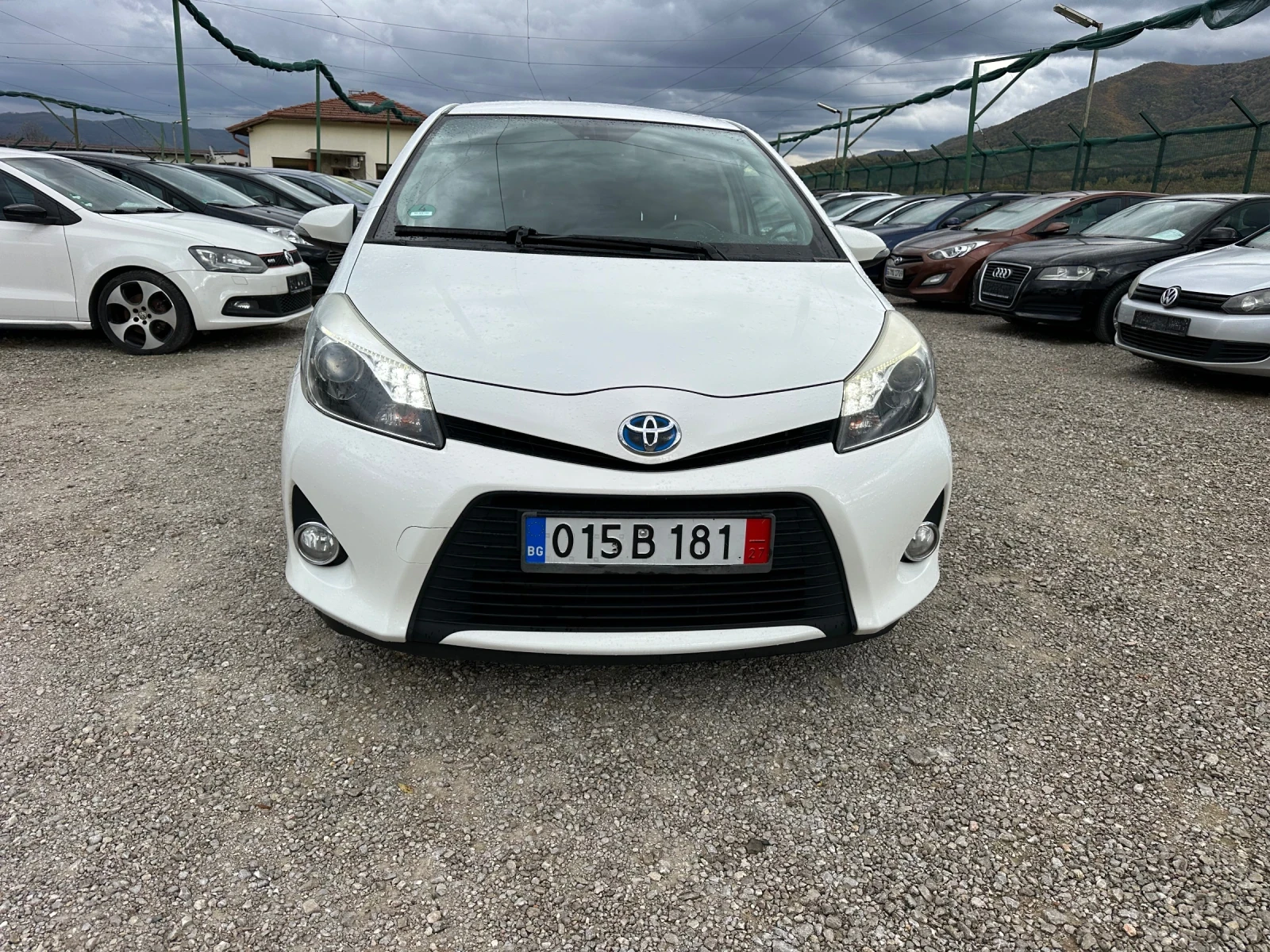 Toyota Yaris 1.5 I HYBRID | Mobile.bg � ����������� 2