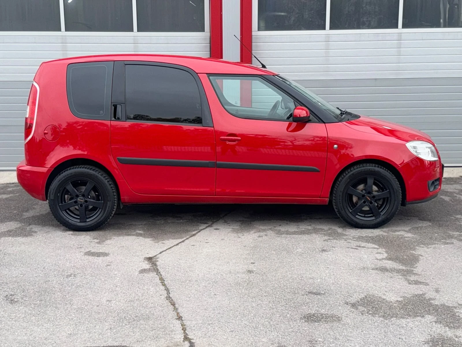 Skoda Roomster 1.2I KLIMATIK ЛИЗИНГ!!!, снимка 7 - Автомобили и джипове - 56724864