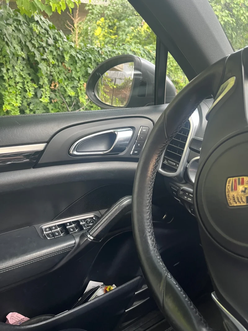 Porsche Cayenne Джип, снимка 5 - Автомобили и джипове - 47146463