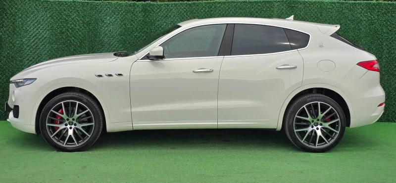 Maserati Levante 3.0Bi-Turbo* 430кс* 4x4* 96000км* FULL, снимка 6 - Автомобили и джипове - 51058825