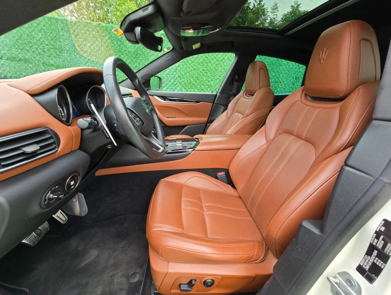 Maserati Levante 3.0Bi-Turbo* 430кс* 4x4* 96000км* FULL, снимка 9 - Автомобили и джипове - 51058825