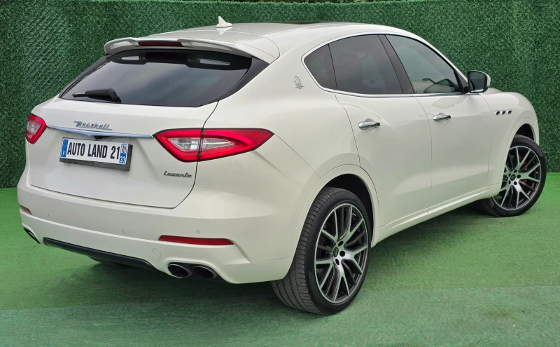 Maserati Levante 3.0Bi-Turbo* 430кс* 4x4* 96000км* FULL, снимка 5 - Автомобили и джипове - 51058825