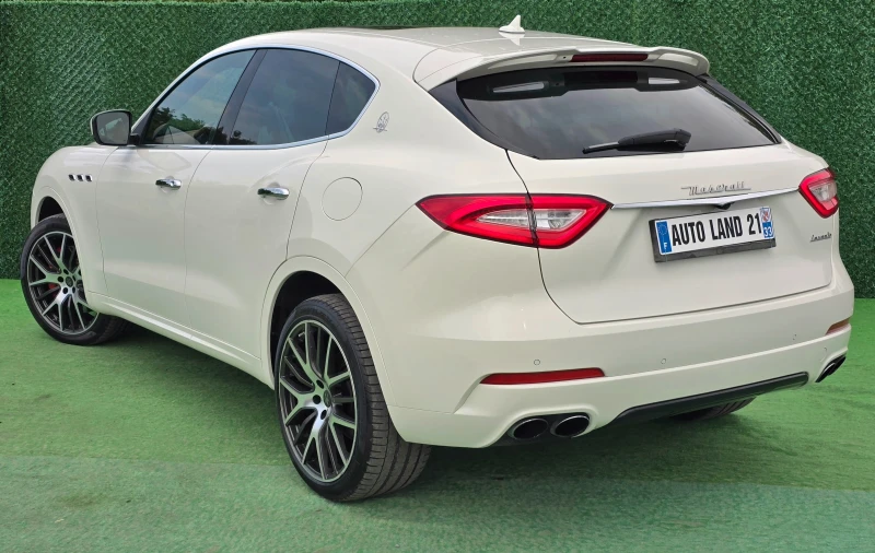 Maserati Levante 3.0Bi-Turbo* 430кс* 4x4* 96000км* FULL, снимка 7 - Автомобили и джипове - 51058825
