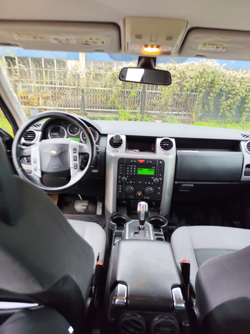 Land Rover Discovery, снимка 9 - Автомобили и джипове - 52383284