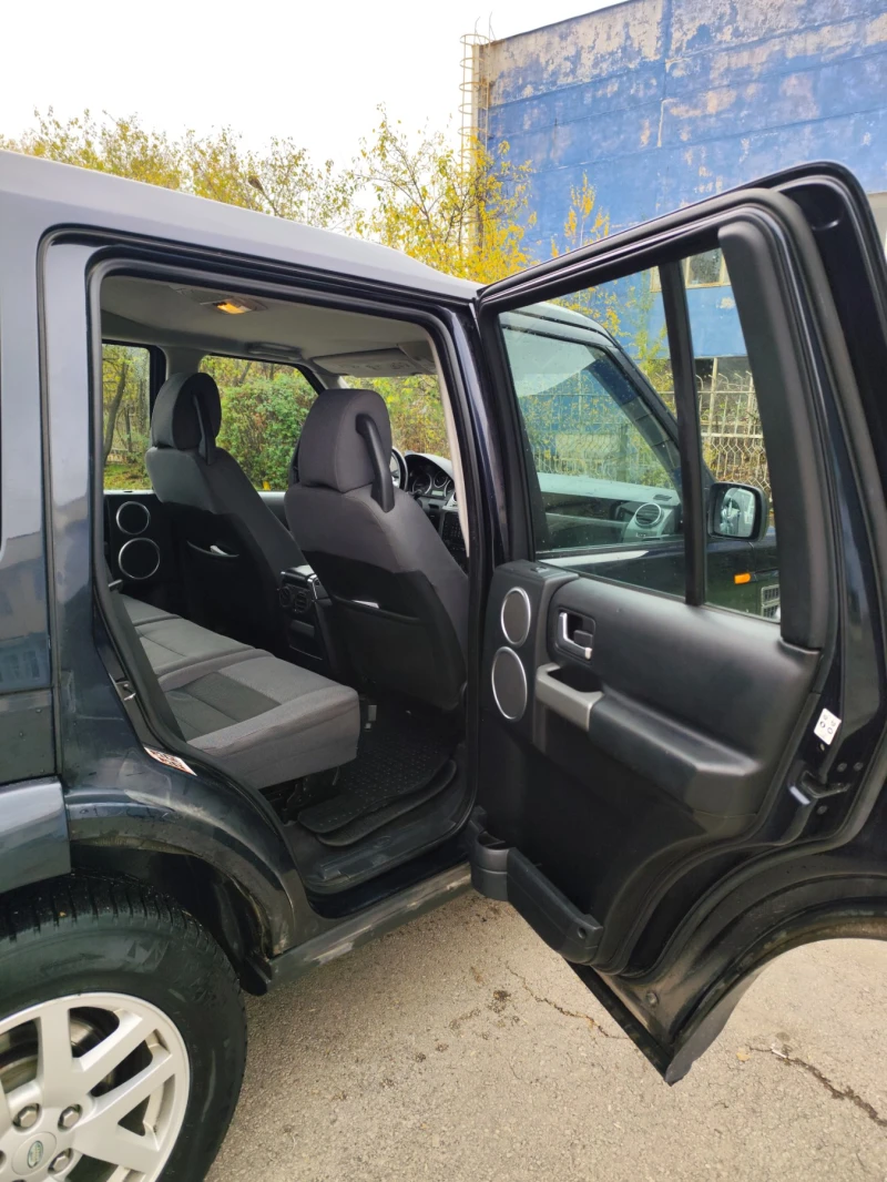 Land Rover Discovery, снимка 7 - Автомобили и джипове - 52383284