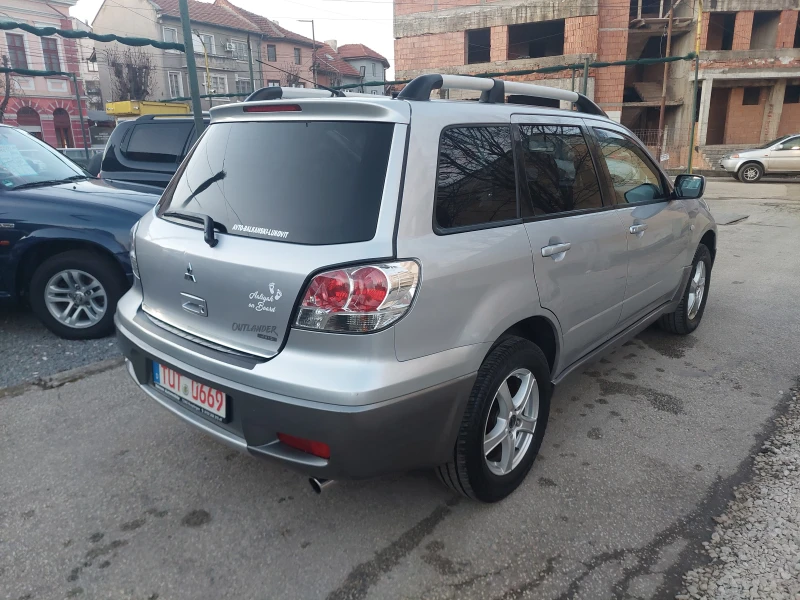 Mitsubishi Outlander ГАЗ-БЕНЗИН.4х4.ТОП СЪСТОЯНИЕ, снимка 6 - Автомобили и джипове - 53113137