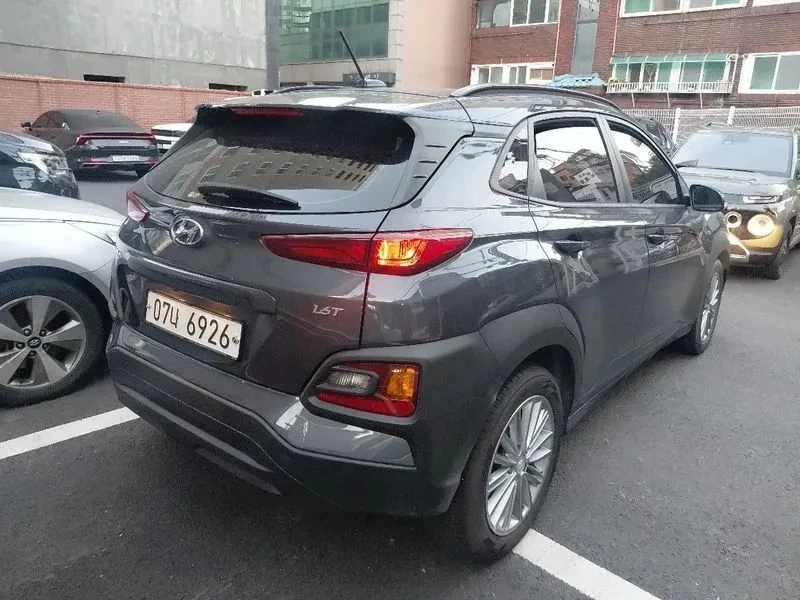 Hyundai Kona, снимка 4 - Автомобили и джипове - 56687891