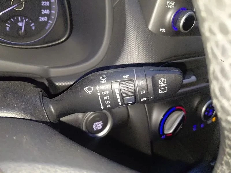 Hyundai Kona, снимка 17 - Автомобили и джипове - 56687891