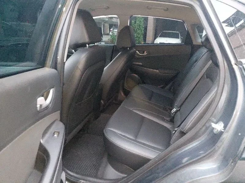 Hyundai Kona, снимка 11 - Автомобили и джипове - 56687891