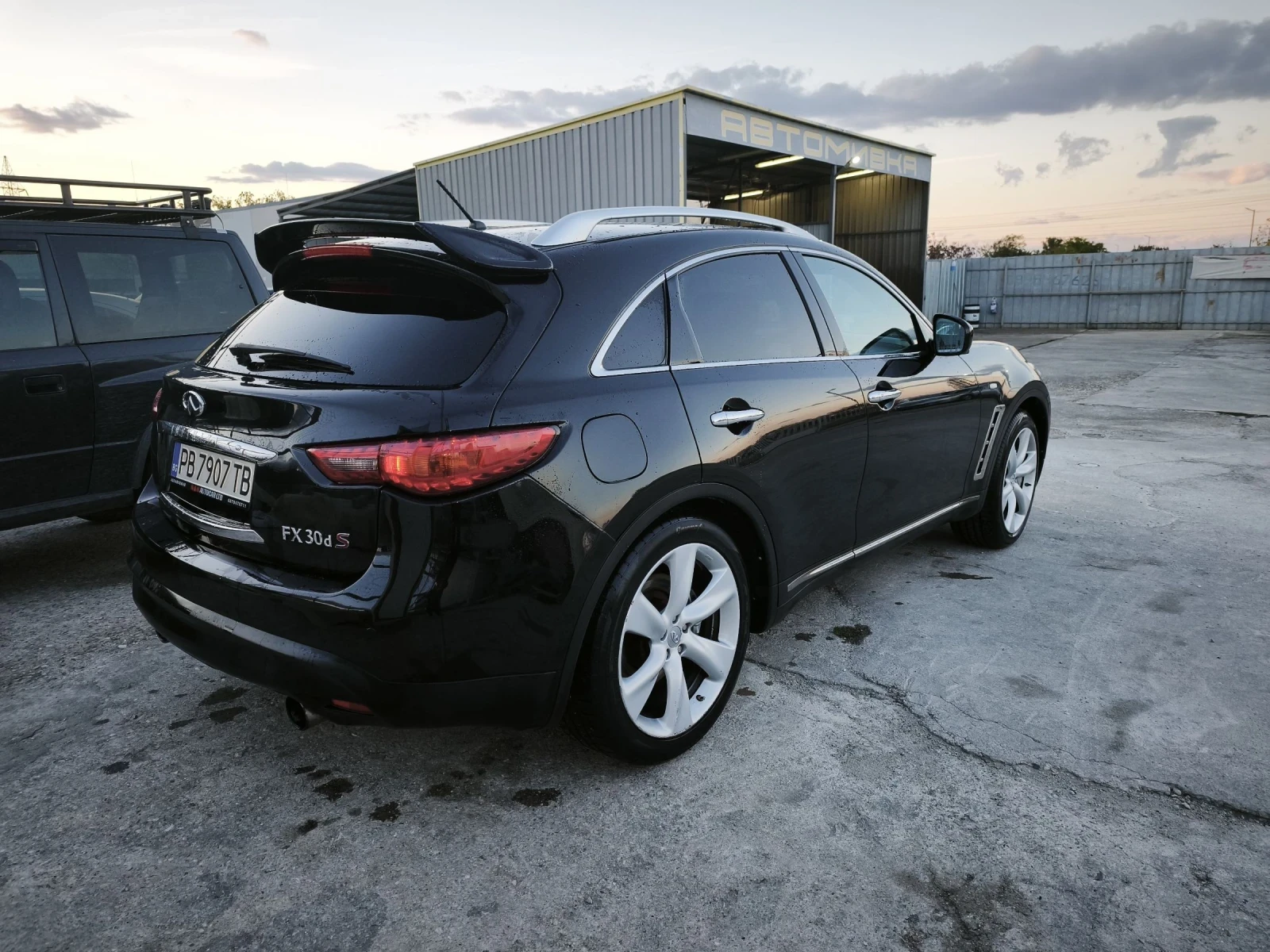 Infiniti Fx 30 3.0 DS - изображение 5