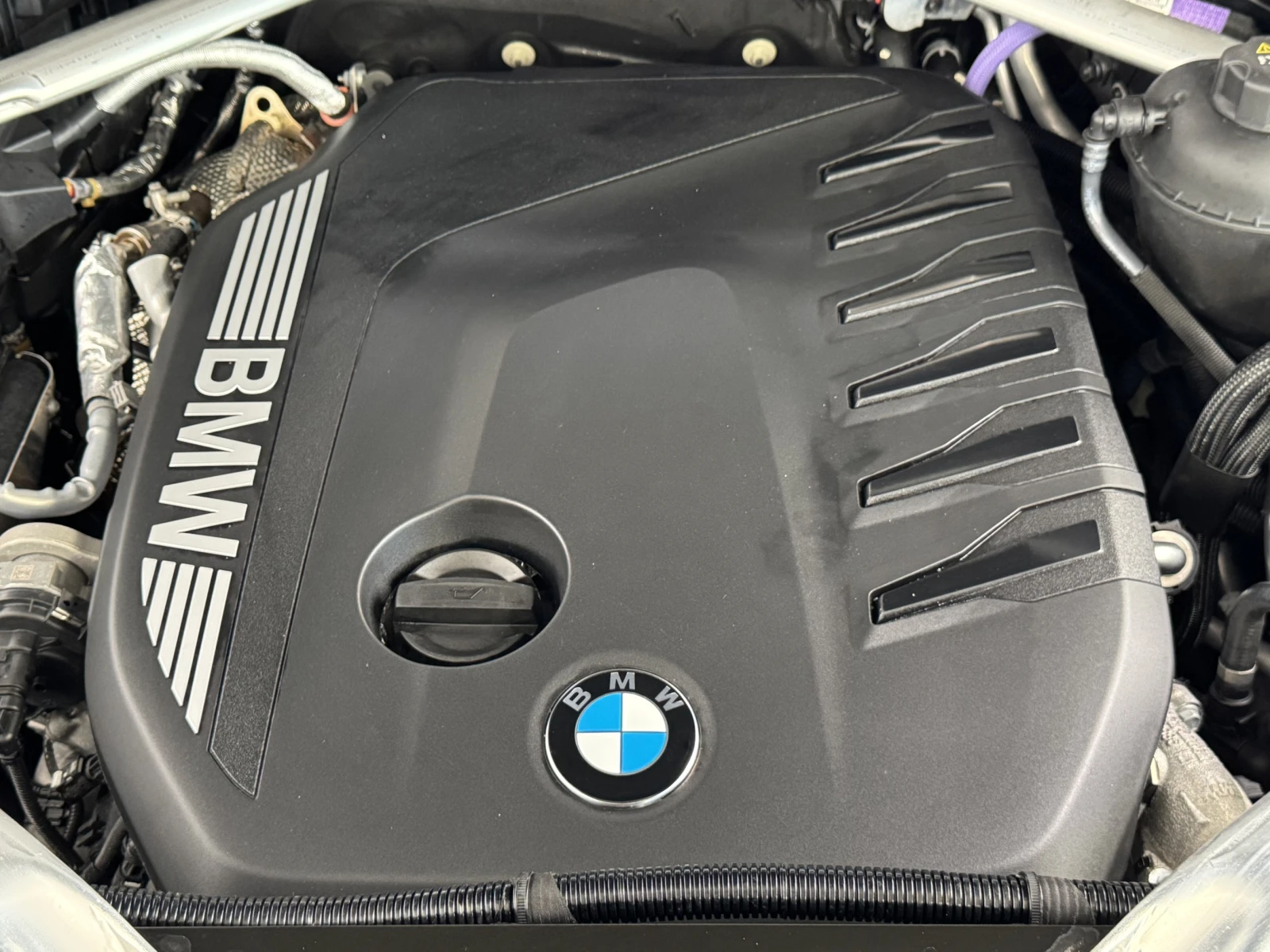 BMW X5 xDr.40d M Sport Pro 22" AHK | Mobile.bg   17