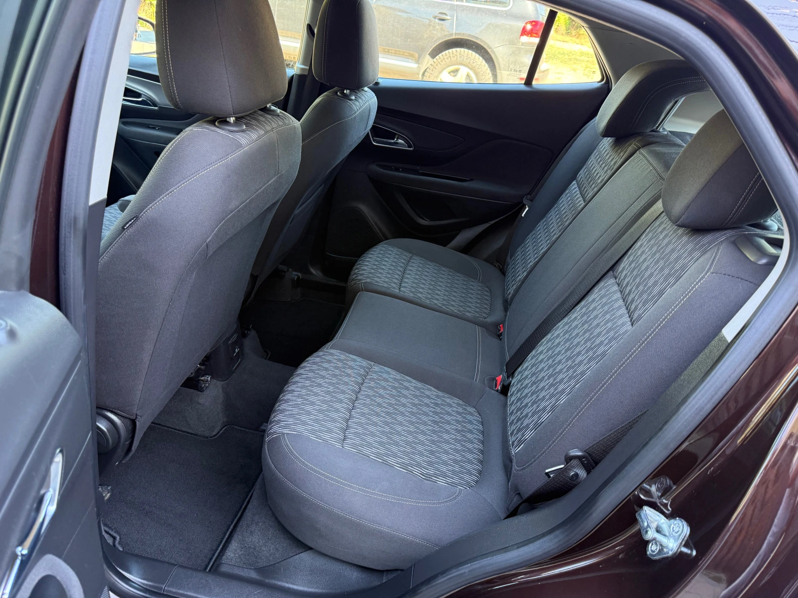 Opel Mokka 1.4T 4x4 - изображение 10