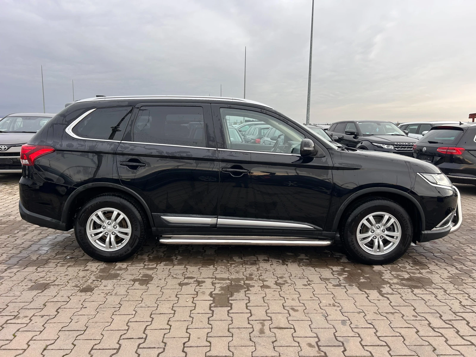 Mitsubishi Outlander 2.2DI-D NAVI/KAMERA EURO 6 - изображение 5
