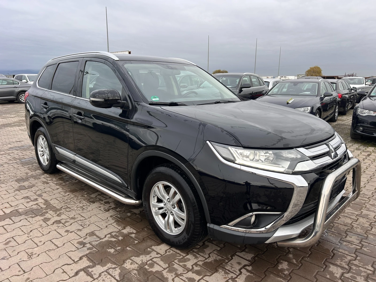 Mitsubishi Outlander 2.2DI-D NAVI/KAMERA EURO 6 - изображение 4
