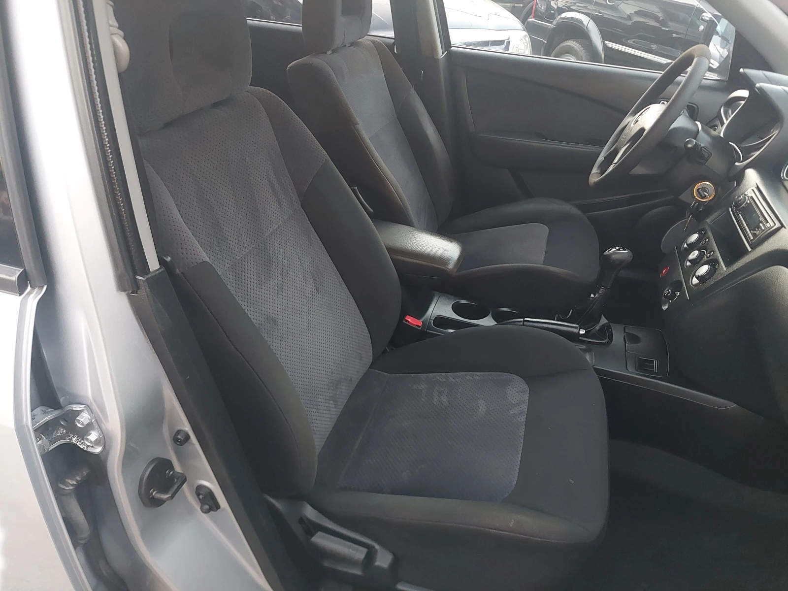 Mitsubishi Outlander ГАЗ-БЕНЗИН.4х4.ТОП СЪСТОЯНИЕ - изображение 10