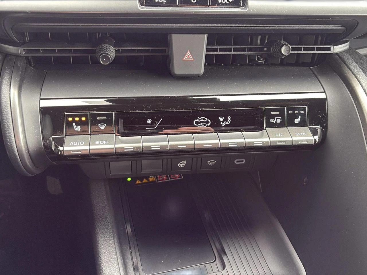 Toyota C-HR 2.0* TEAM-D* CAM* KEYLESS* DISTR*  | Mobile.bg � ����������� 13