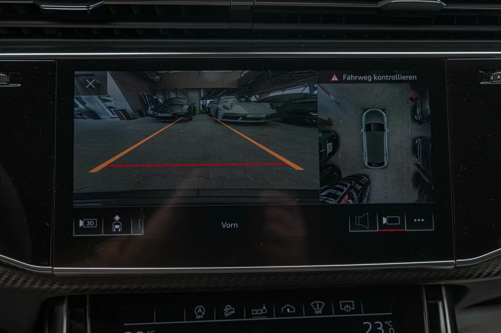 Audi RSQ8 4.0TFSI/Carbon packet/Keramika/Bang&Olufsen/HuD/Am, снимка 9 - Автомобили и джипове - 53864163