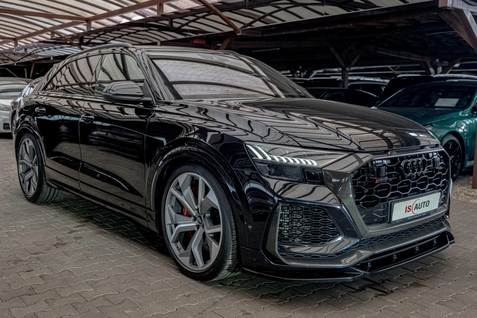 Audi RSQ8 4.0TFSI/Carbon packet/Keramika/Bang&Olufsen/HuD/Am, снимка 2 - Автомобили и джипове - 53864163