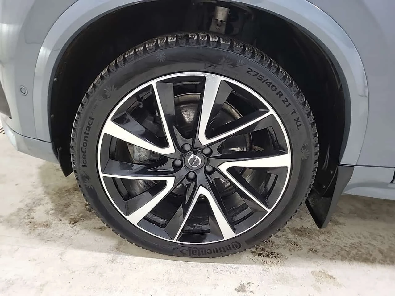 Volvo Xc90 * PLUS DARK THEME * CARFAX * Без инциденти * , снимка 6 - Автомобили и джипове - 53999117