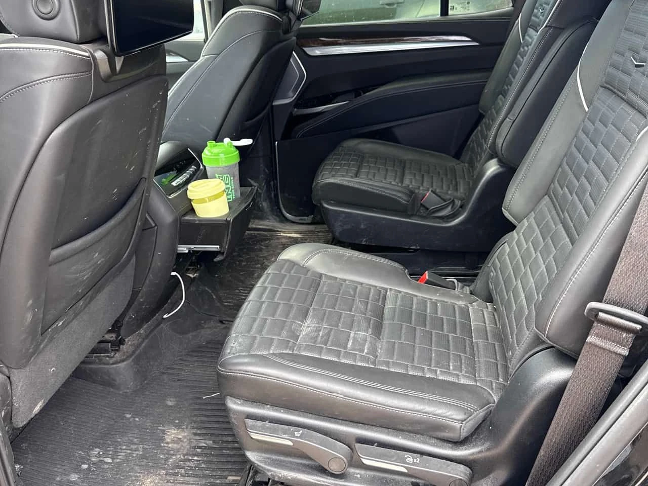 Cadillac Escalade * 4WD Sport Platinum* 2 �����* PANO* �������* KEYL | Mobile.bg � ����������� 10
