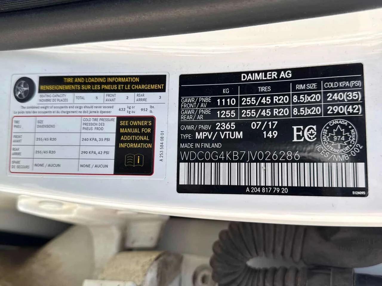 Mercedes-Benz GLC * 300 * PANO* KEYLESS* ПОДГРЕВ* , снимка 14 - Автомобили и джипове - 54347188