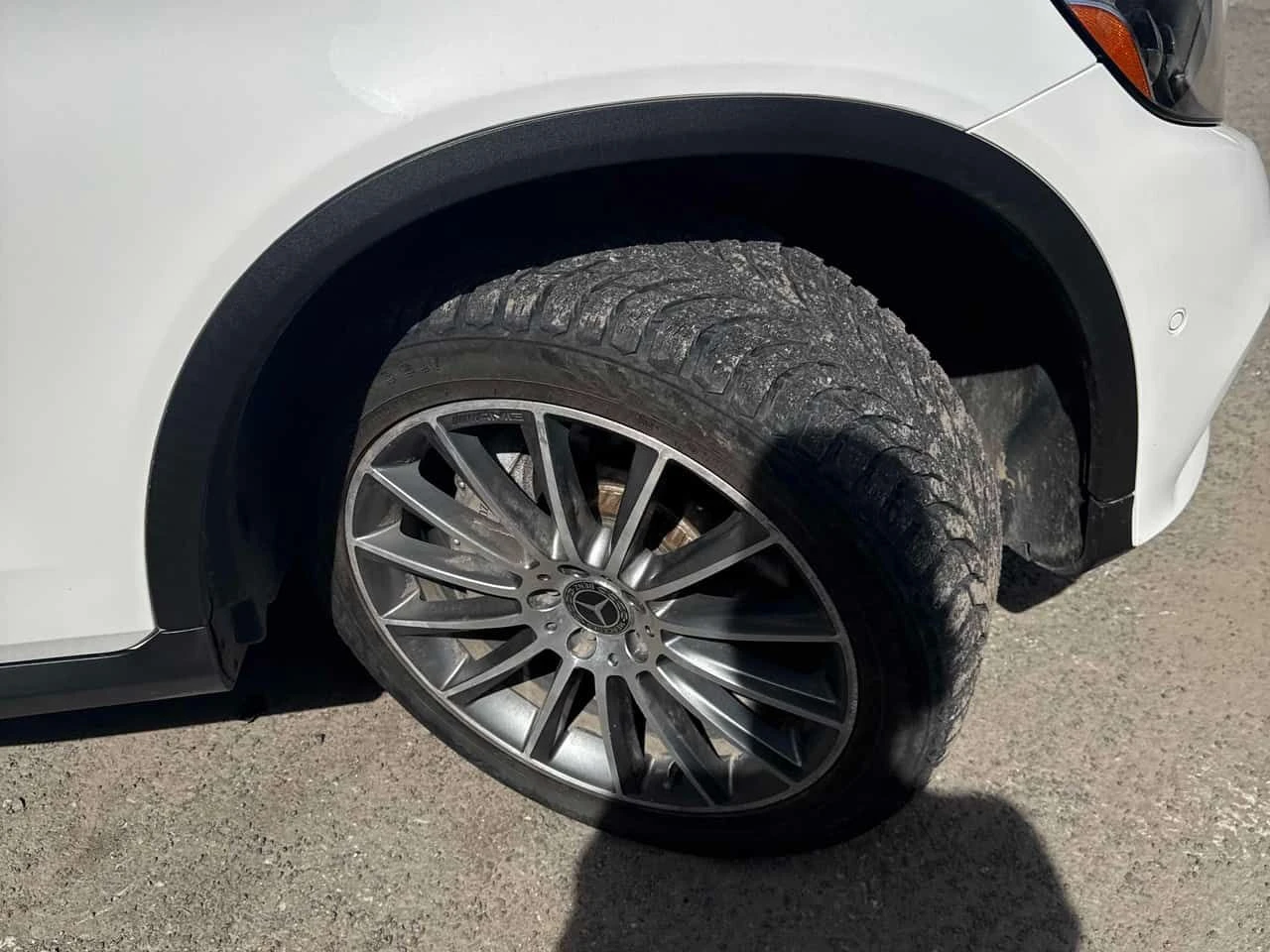 Mercedes-Benz GLC * 300 * PANO* KEYLESS* ПОДГРЕВ* , снимка 17 - Автомобили и джипове - 54347188