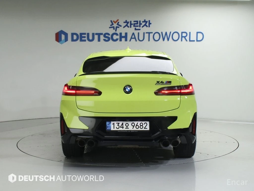 BMW X4 M COMPETITION* DISTRONIC* HARMAN* HEAD-UP* ОБДУХ, снимка 4 - Автомобили и джипове - 55027714