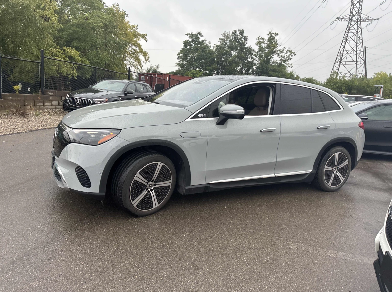 Mercedes-Benz EQE 2023 Mercedes-Benz EQE 350, снимка 3 - Автомобили и джипове - 56019238