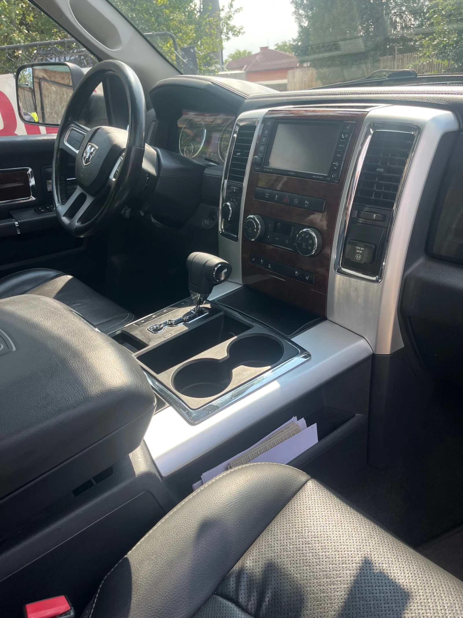 Dodge Ram 5.7 Hemi - LARAMIE - SWISS , снимка 6 - Автомобили и джипове - 56204493