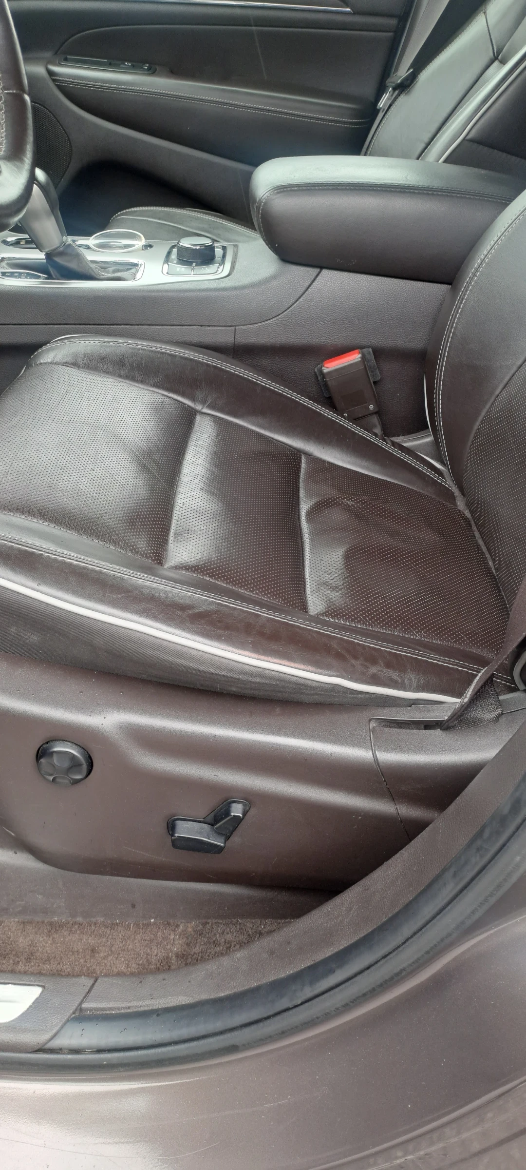 Jeep Grand cherokee, снимка 13 - Автомобили и джипове - 56476711