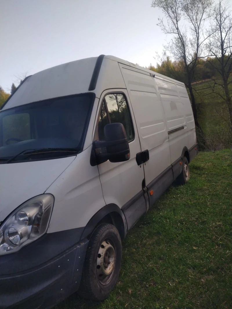 Iveco Daily, снимка 3 - Бусове и автобуси - 46859513