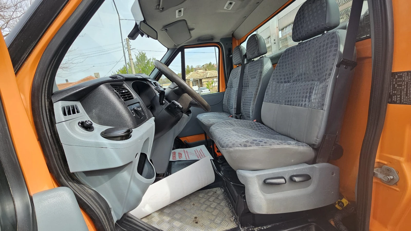Ford Transit 2.4D 4x4 6SP CH-КЛИМА-СЕРВИЗНА ИСТ.-РЕАЛЕН-ЛИЗИНГ - изображение 8