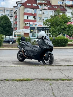 Yamaha T-max 560, снимка 1