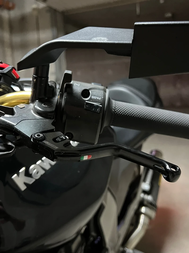 Kawasaki Z, снимка 9 - Мотоциклети и мототехника - 52251840