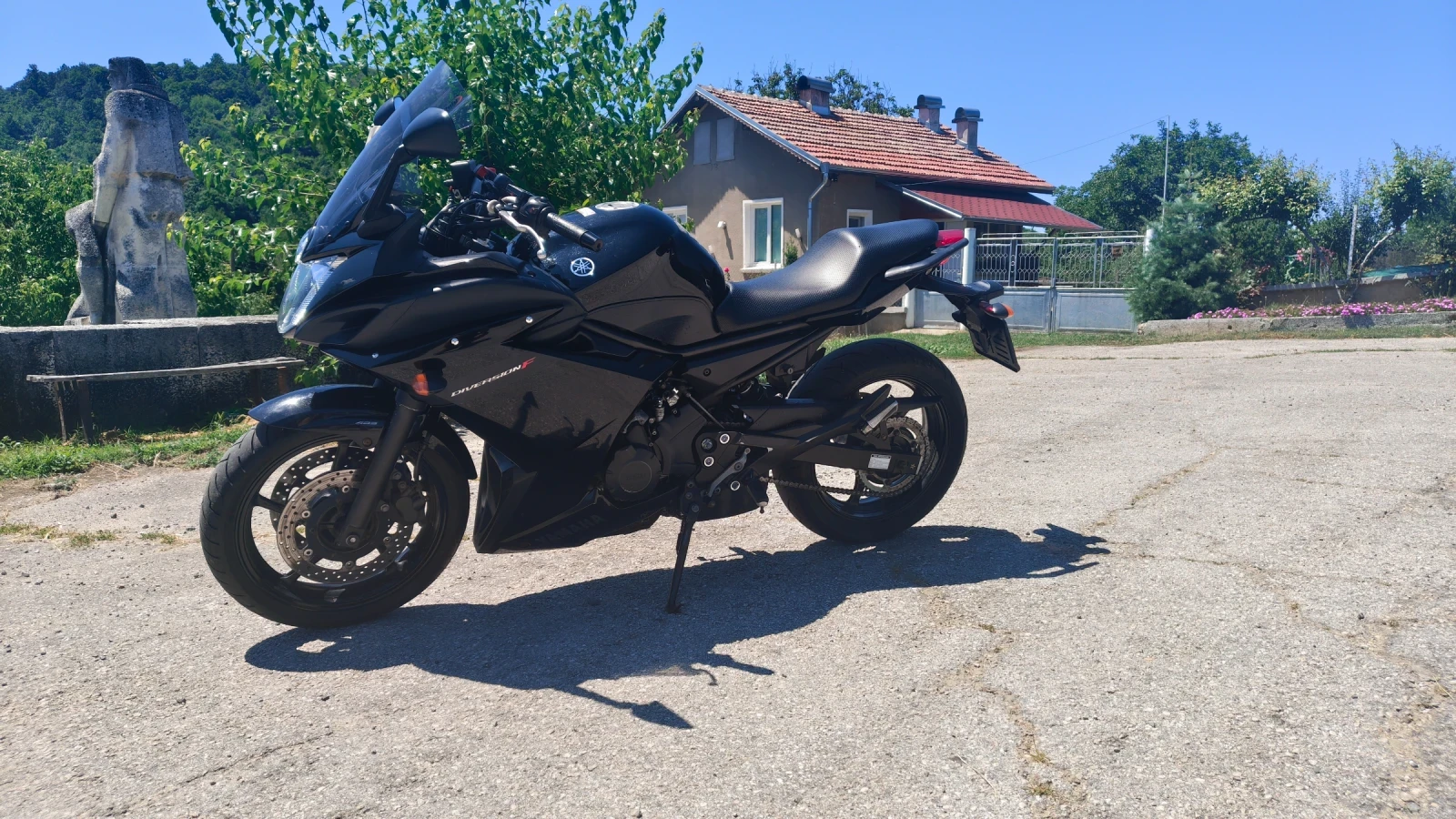 Yamaha XJ6 Diversion F