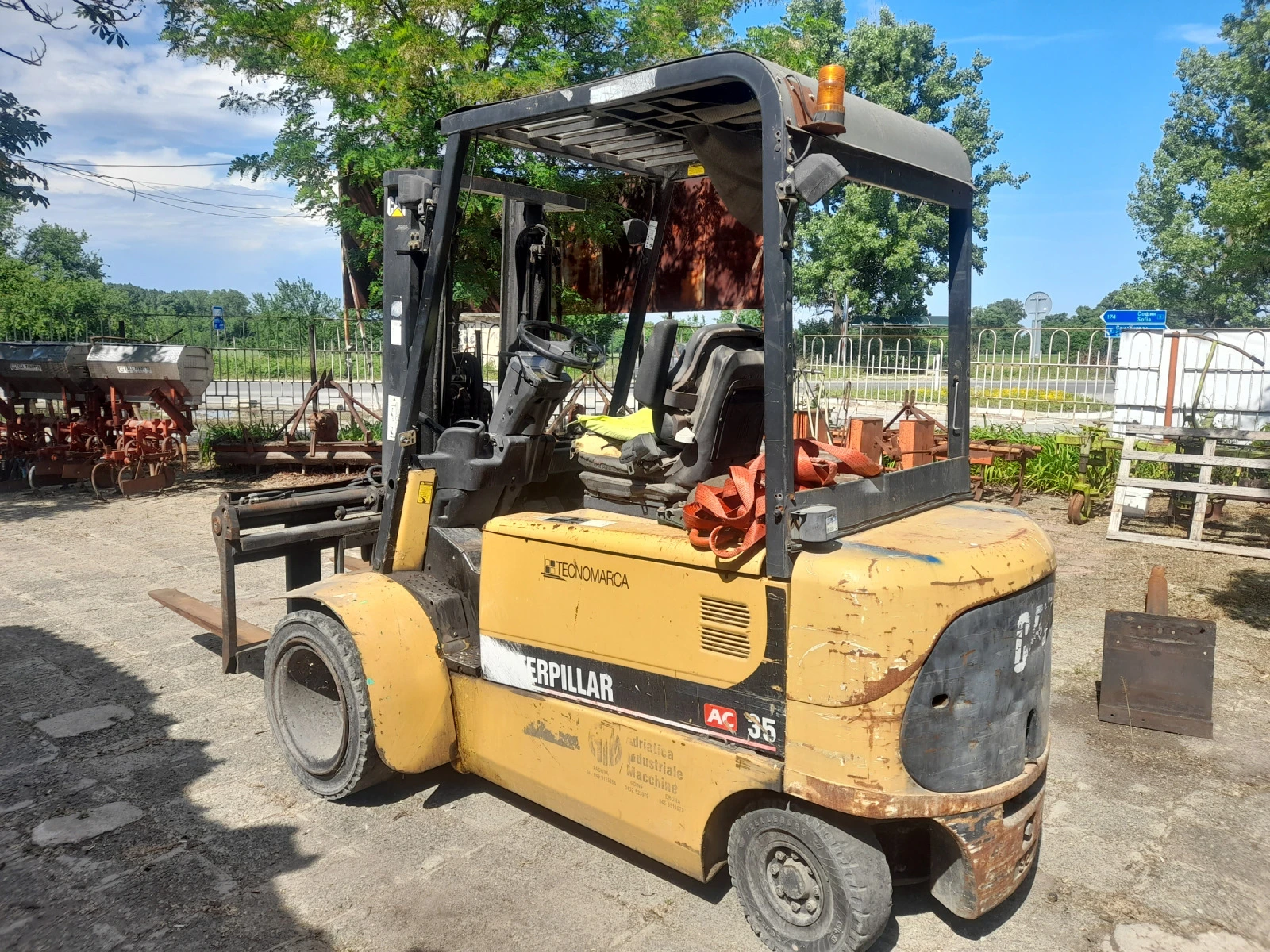  Cat EP35K | Mobile.bg   5