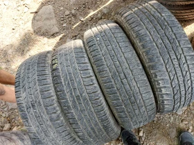 Гуми Всесезонни 225/70R16, снимка 2 - Гуми и джанти - 41840056