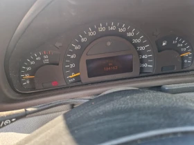 Mercedes-Benz C 220, снимка 2