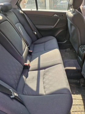 Mercedes-Benz C 220, снимка 4
