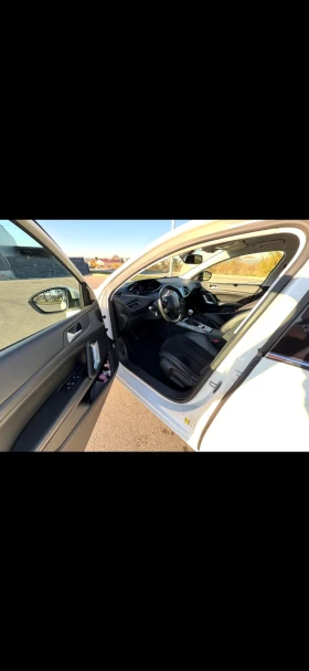 Peugeot 308 1.6 BLUE HDI/ALLURE/, снимка 10