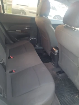 Chevrolet Cruze 1.7, снимка 6