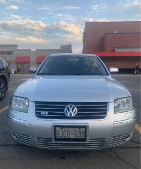 VW Passat W8 * ЕЛ САЛОН С ПАМЕТ * ПОДГРЕВ * 88000КМ * CARFAX, снимка 2