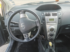 Toyota Yaris 1.3 VVTI, снимка 9 - Автомобили и джипове - 45860769