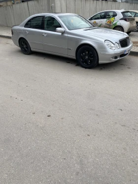 Mercedes-Benz E 240 Уникат LPG, снимка 1