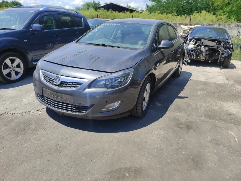 Opel Astra, снимка 1 - Автомобили и джипове - 39858196