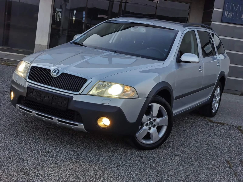 Skoda Octavia 2.0I / 150HP / SCOUT /  NAVI / КСЕНОН, снимка 1 - Автомобили и джипове - 47618559