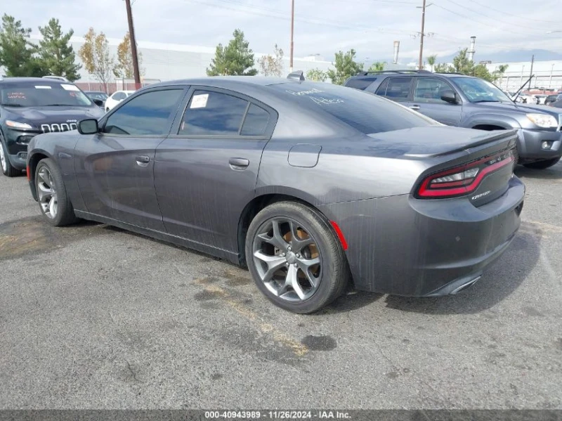 Dodge Charger 3.6L V-6 DOHC, VVT, 292HP Rear Wheel Drive, снимка 3 - Автомобили и джипове - 48458751